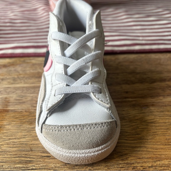 Kids Nike Blazer Mid '77 SE Double Swoosh White Arctic Punch Pink Shoes Size 8c - Picture 12 of 16